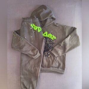Black and green Sp5der Graphic Hoodie and Sweatpants Set